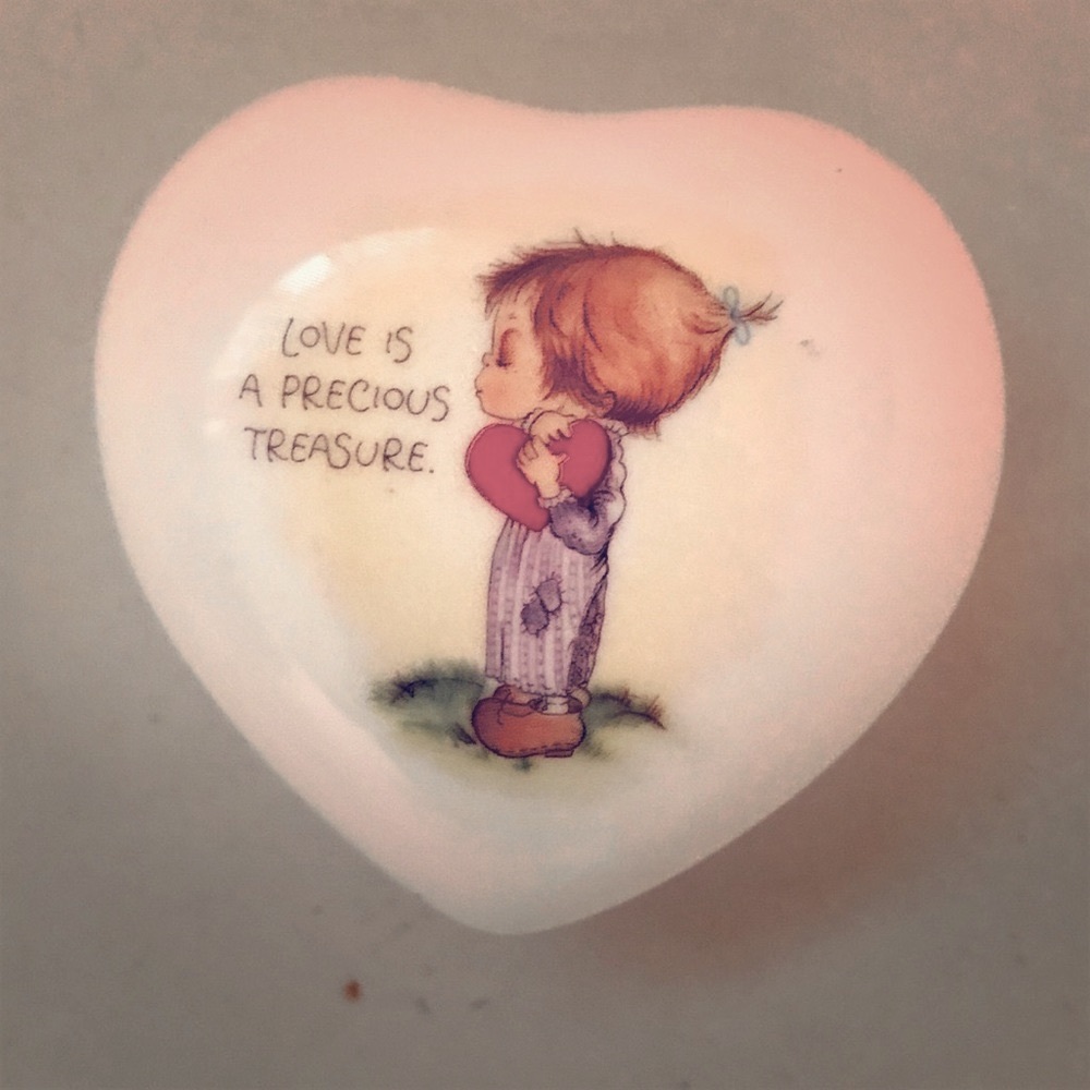 Hallmark Bone China Heart Trinket Box c. 1980